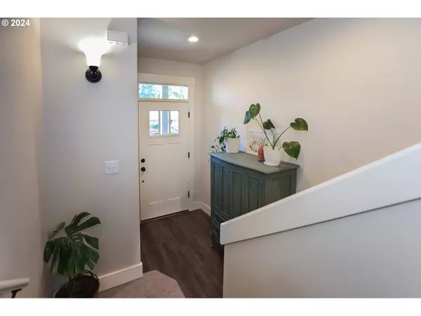 39565 MCCORMICK DR, Sandy, OR 97055