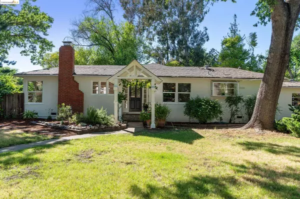 1005 Homestead Ave, Walnut Creek, CA 94598