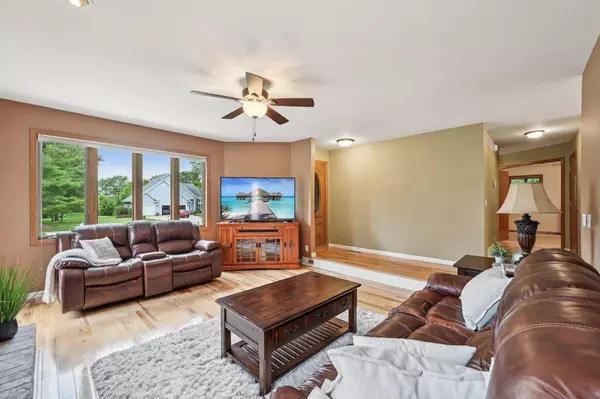 1742 Lunde Circle, Stoughton, WI 53589