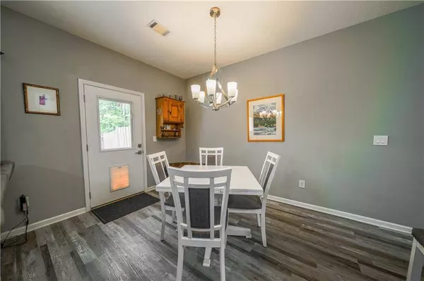 74 Eagle Glen DR NE, Cartersville, GA 30121