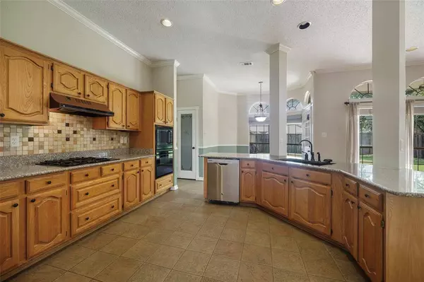 7402 Westhaven Drive, Rowlett, TX 75089