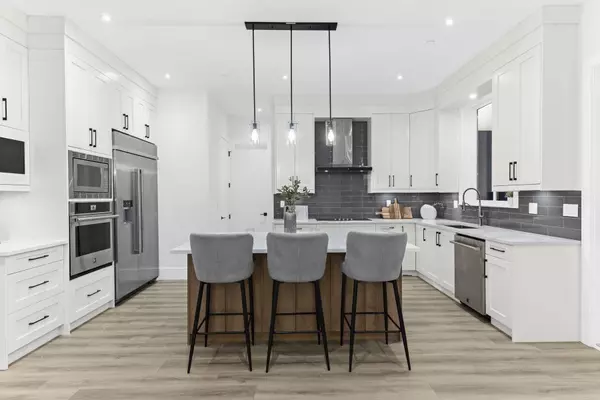 11018 243B ST, Maple Ridge, BC V2W 1H5