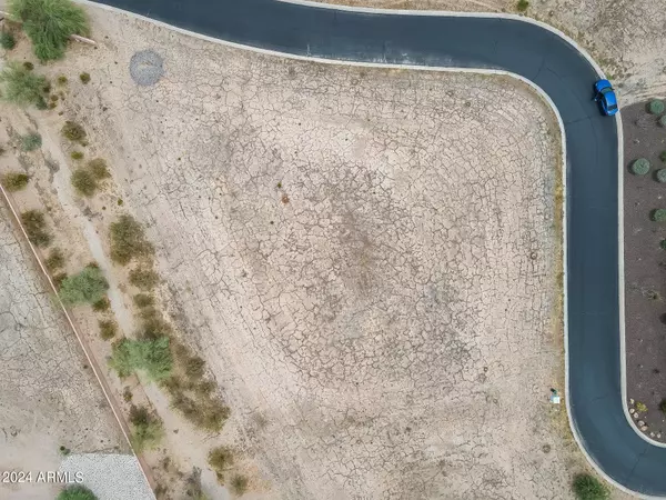 35500 N GRAPEFRUIT Drive #31, San Tan Valley, AZ 85144