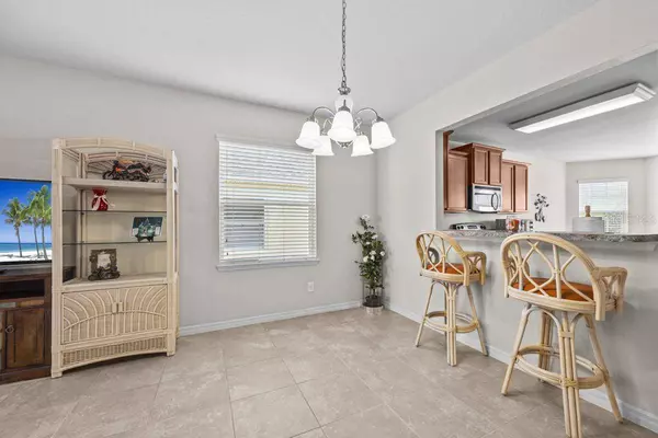 325 RED KITE DR, Groveland, FL 34736