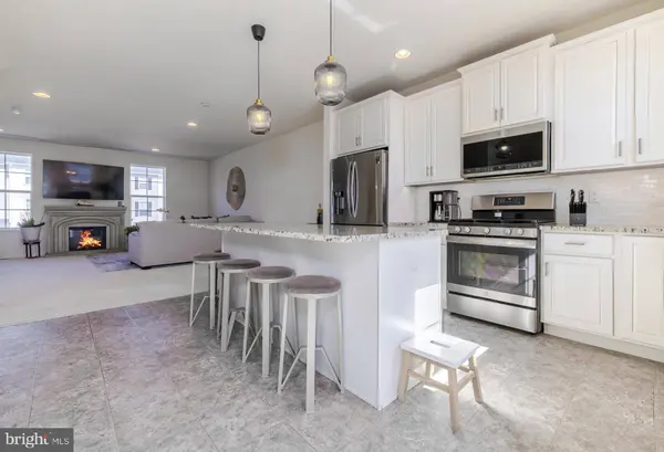 21 SANCTUARY PL, West Deptford, NJ 08086