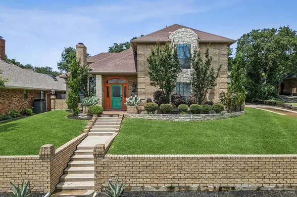 2104 Rocky Branch Court, Arlington, TX 76013