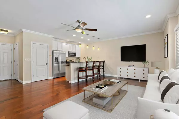 138 N Rose ST #36E, Palatine, IL 60067