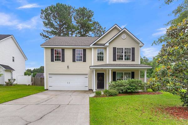 432 Black Horse Rd, Moncks Corner, SC 29461