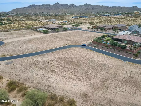35500 N GRAPEFRUIT Drive #31, San Tan Valley, AZ 85144