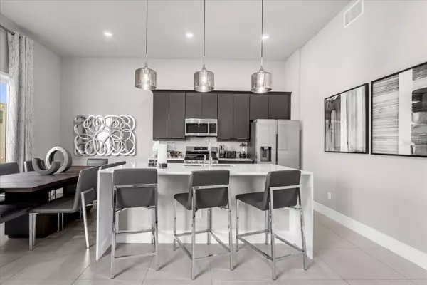 7770 SANDY RIDGE DR #227, Reunion, FL 34747