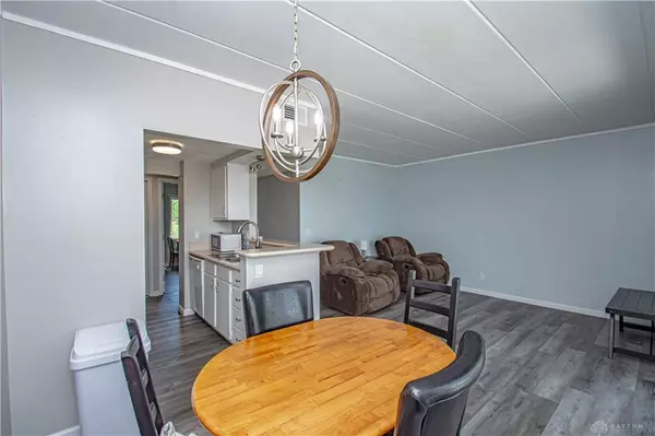 1116 Eagle Feather Circle #F, West Carrollton, OH 45449