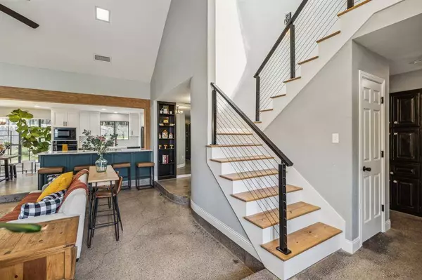 2104 Rocky Branch Court, Arlington, TX 76013