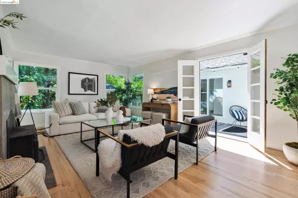 1005 Homestead Ave, Walnut Creek, CA 94598