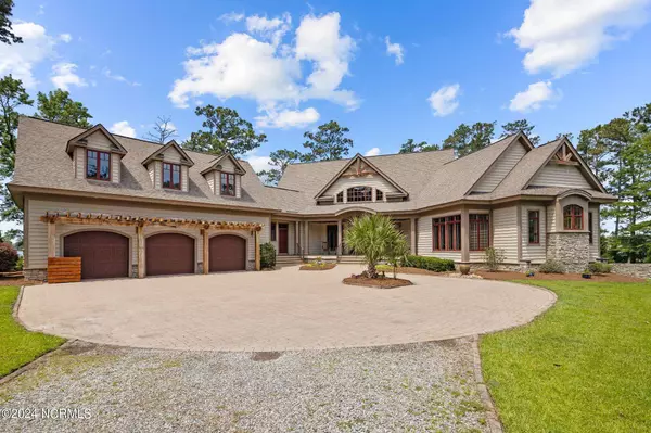 161 Cape Hatteras Point, Oriental, NC 28571