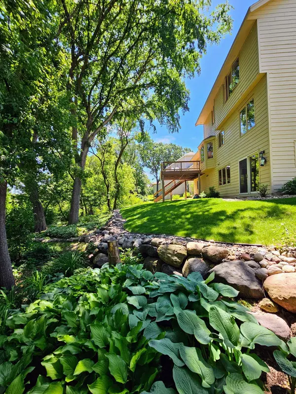 20323 Jupiter WAY, Lakeville, MN 55044