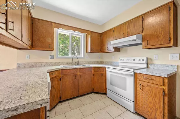 444 8th ST, Calhan, CO 80808