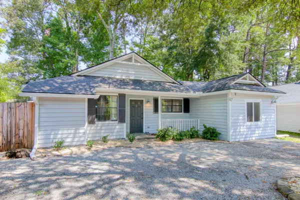 8210 Timberidge Ct, North Charleston, SC 29420