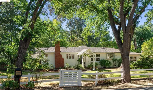 1005 Homestead Ave, Walnut Creek, CA 94598