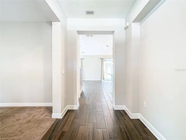 3327 GLEN MEADOW CT, Tampa, FL 33614