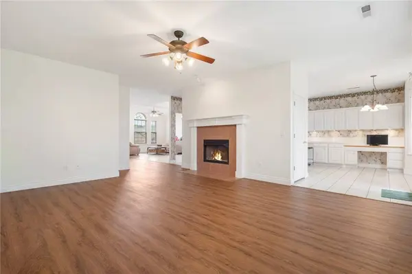 404 NW Saddlebrook Dr, Bentonville, AR 72712