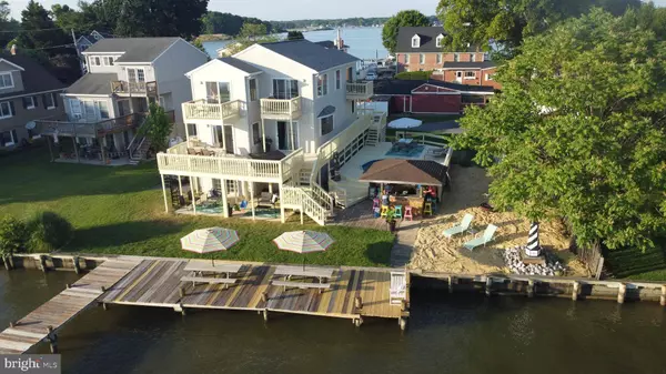 1930 WILSON POINT RD, Middle River, MD 21220