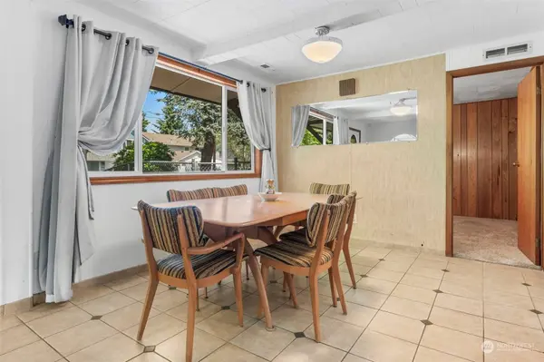 6605 NE 70th ST, Vancouver, WA 98661