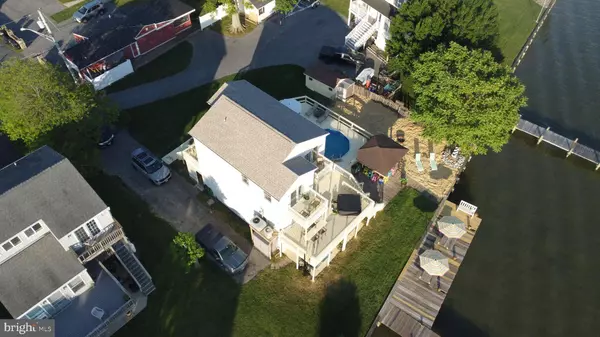 1930 WILSON POINT RD, Middle River, MD 21220