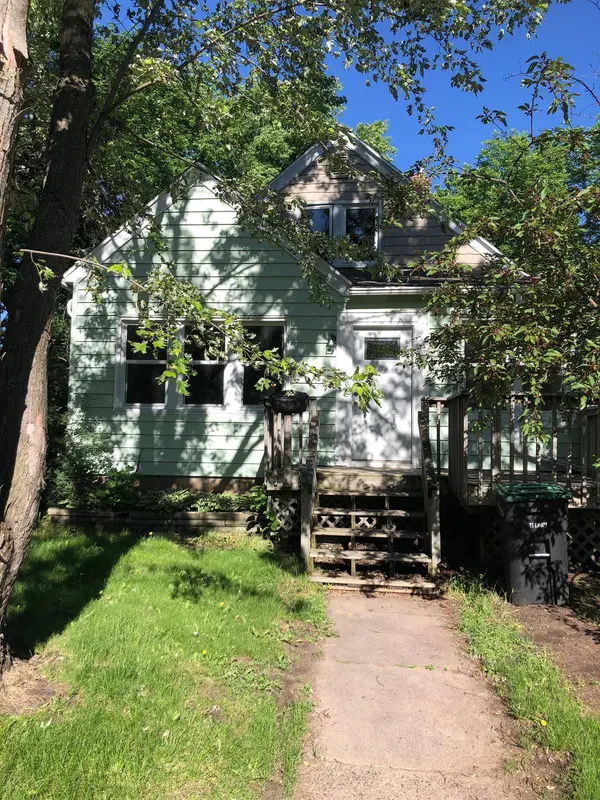 408 4th ST SE, Little Falls, MN 56345