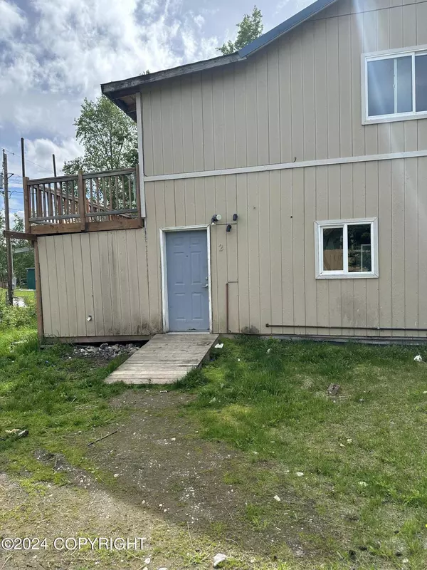 1564 N Pioneer Peak DR, Wasilla, AK 99654