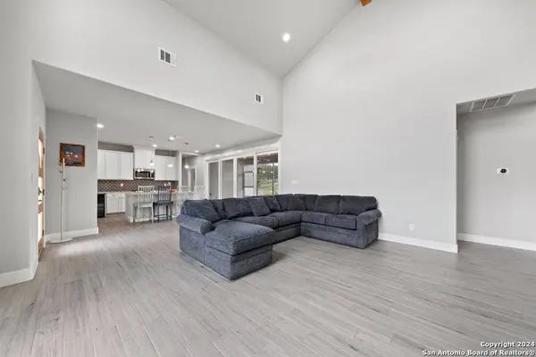 2210 ROCKY RIDGE LOOP, Canyon Lake, TX 78133-2070