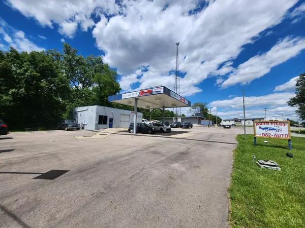 10984 State Route 28, Blanchester, OH 45107