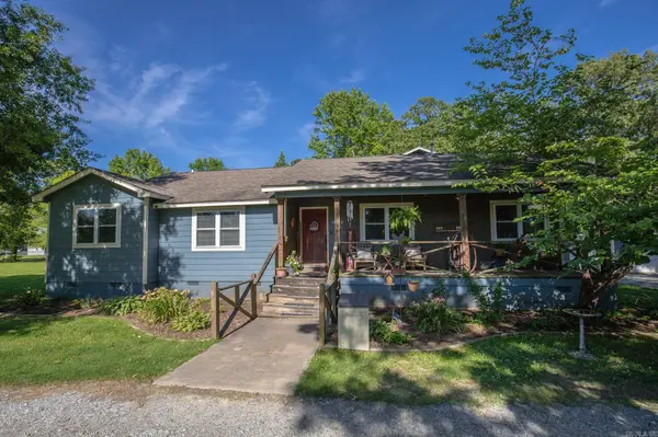 8442 Sulphur Springs Road, Pine Bluff, AR 72150