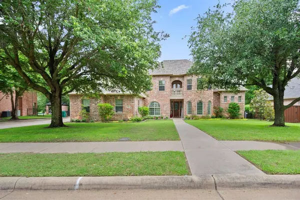 616 Legend Lane, Sherman, TX 75092