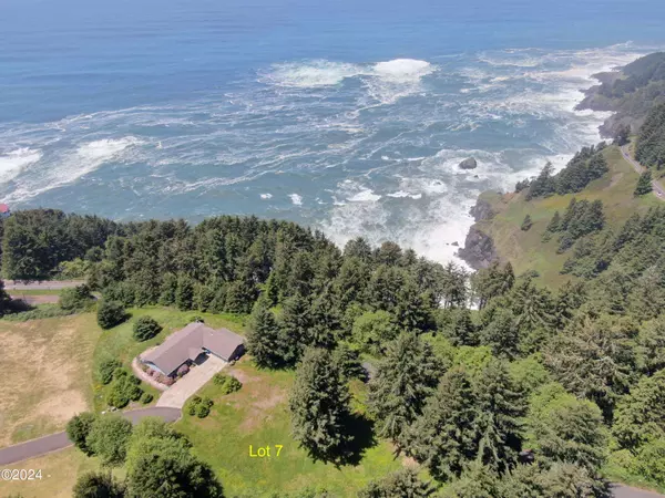 Lot 7 Cape Foulweather LN, Otter Rock, OR 97369