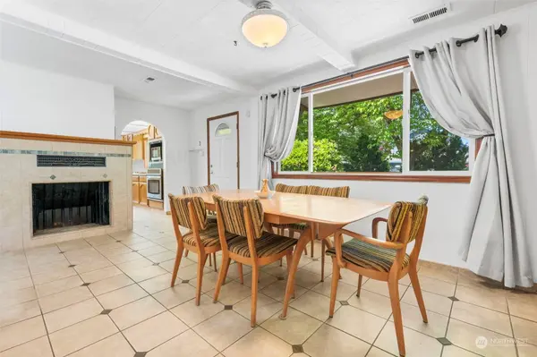 6605 NE 70th ST, Vancouver, WA 98661