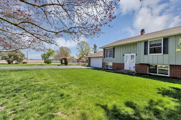 16 W Carol AVE, Cortland, IL 60112