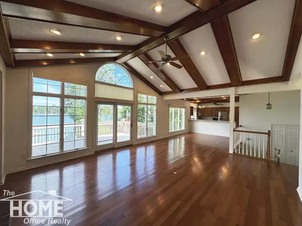 4900 Ojibway Trail, Owosso, MI 48867