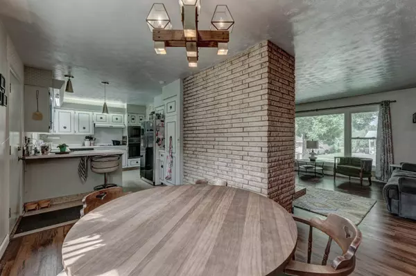 2806 Arrowhead Drive, Rapid City, SD 57702