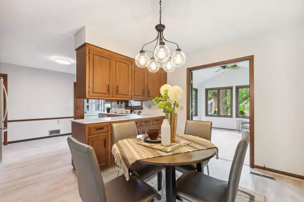 1321 Cherokee AVE, West Saint Paul, MN 55118