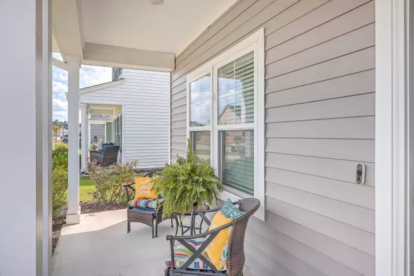 137 Lucca Dr, Summerville, SC 29486