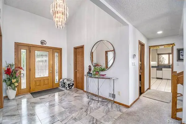 4445 ROLLING PINE Drive, West Bloomfield, MI 48323