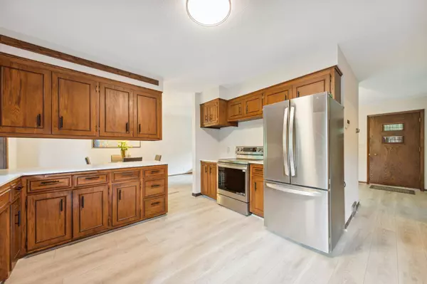 1321 Cherokee AVE, West Saint Paul, MN 55118