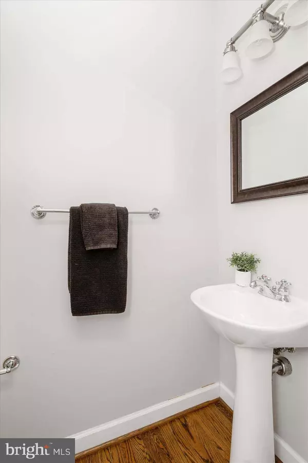 715 S STREEPER ST, Baltimore, MD 21224