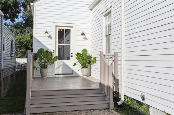 8320 BIRCH ST, New Orleans, LA 70118