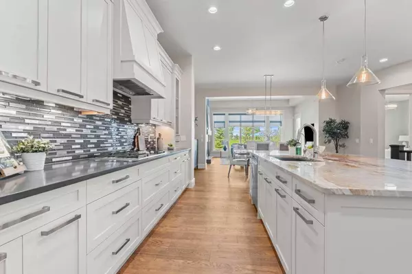 229 Spring Water Close, Heritage Pointe, AB T1S 4K5