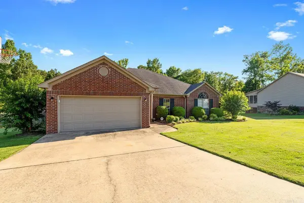 3715 Roxbury Drive, Bryant, AR 72022