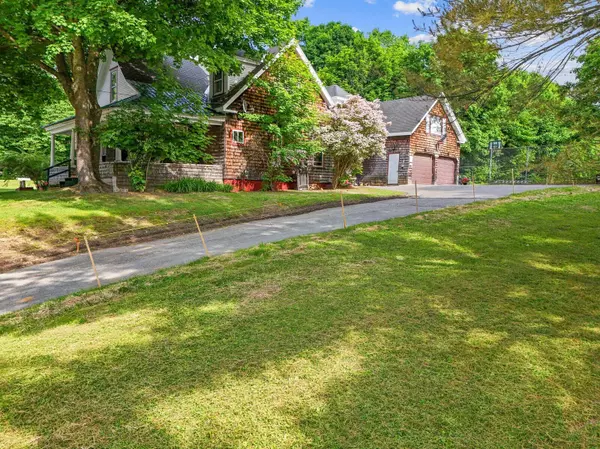 221 Main ST, Madison, ME 04950