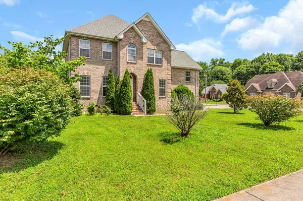 6032 Inglenook Dr, Smyrna, TN 37167