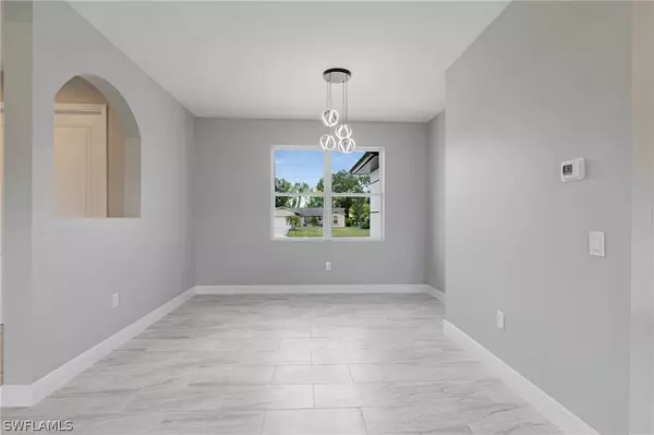 1205 Sunniland BLVD, Lehigh Acres, FL 33971