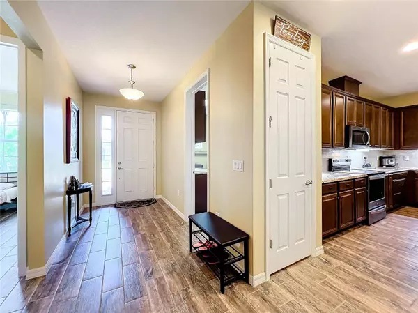 4002 NIGHT HERON DR, Sanford, FL 32773